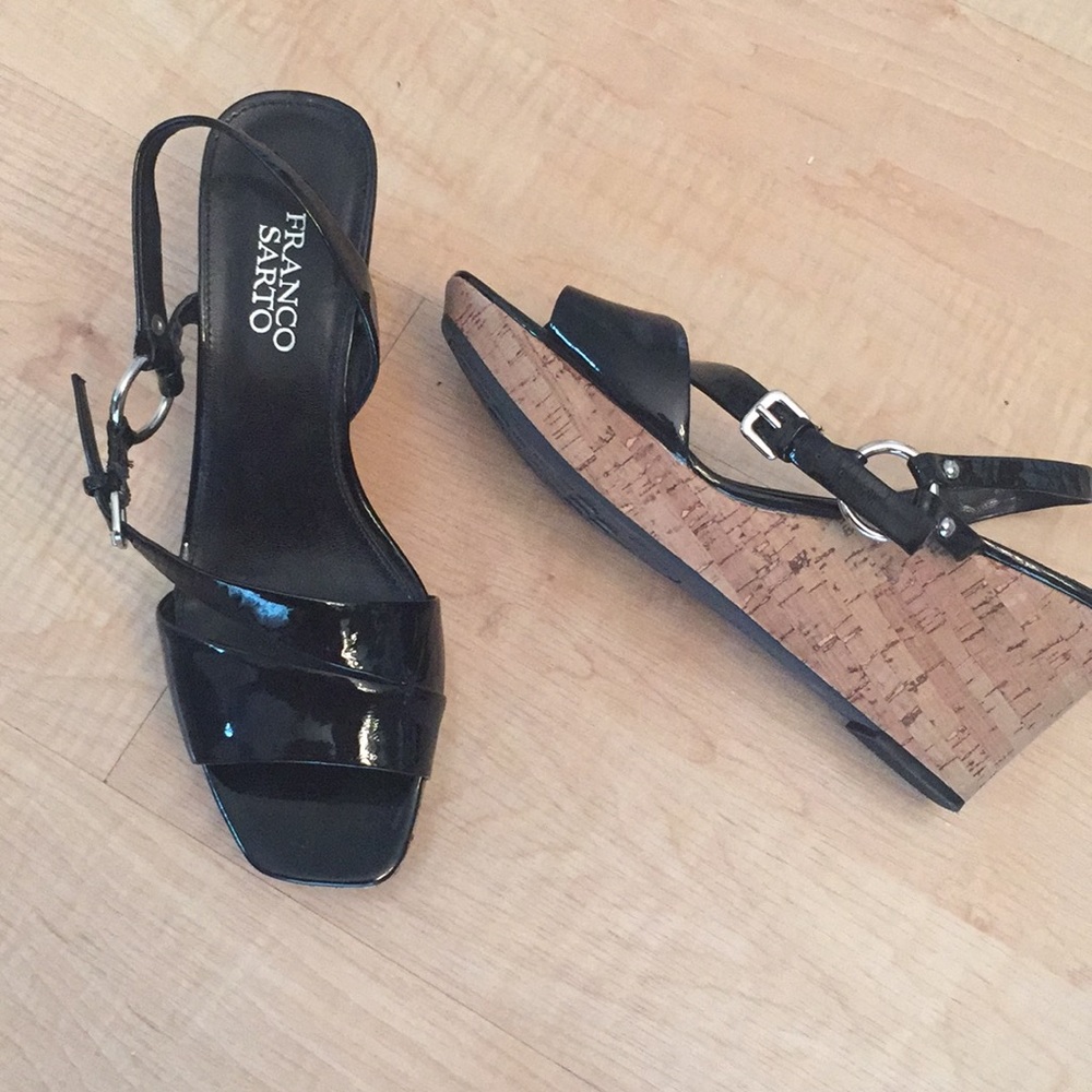 Franco Sarto black patent leather shoes size 71/2.